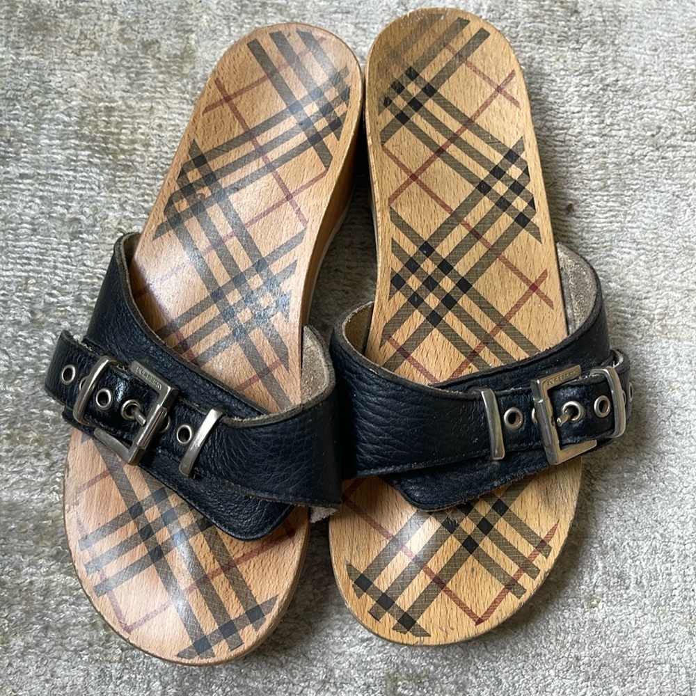 Burberry slides